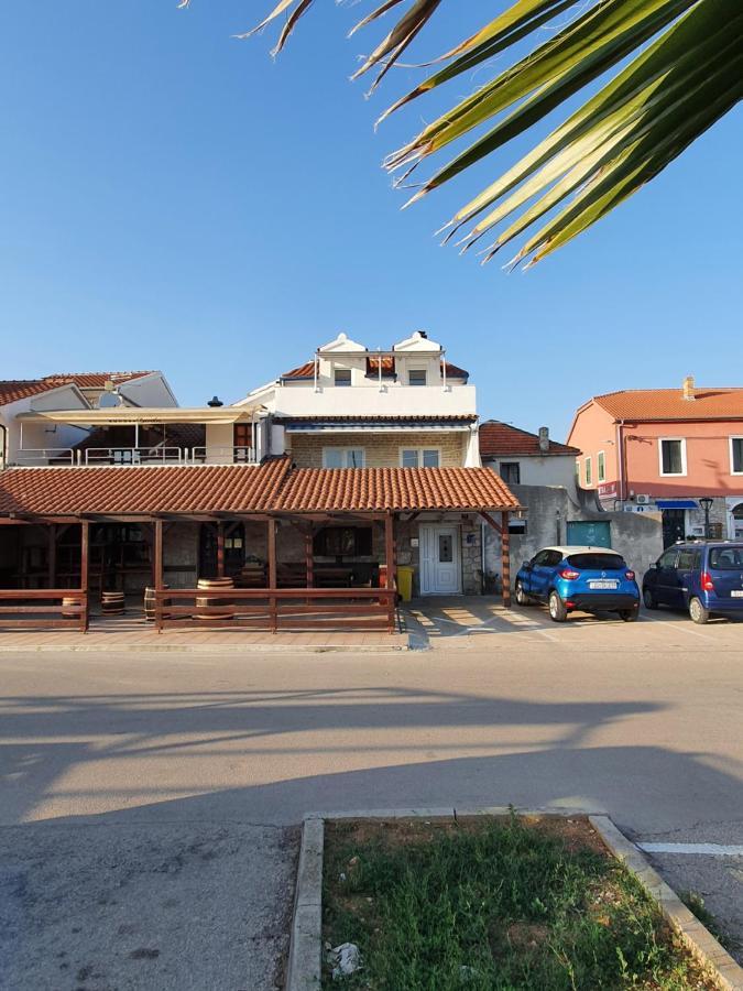 Apartment Marija Йезера Екстериор снимка